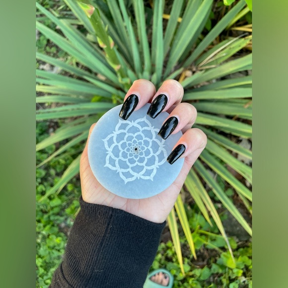 Incense Holder - Picture 4 of 4